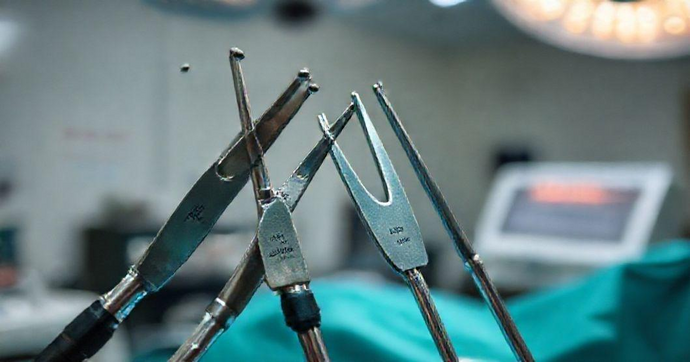 Gravação a Laser em Instrumental Cirúrgico: Inovação para Melhorar Resultados Médicos